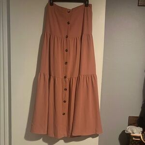 Women's Button-Down Tiered Skirt in coral/salmon never worn